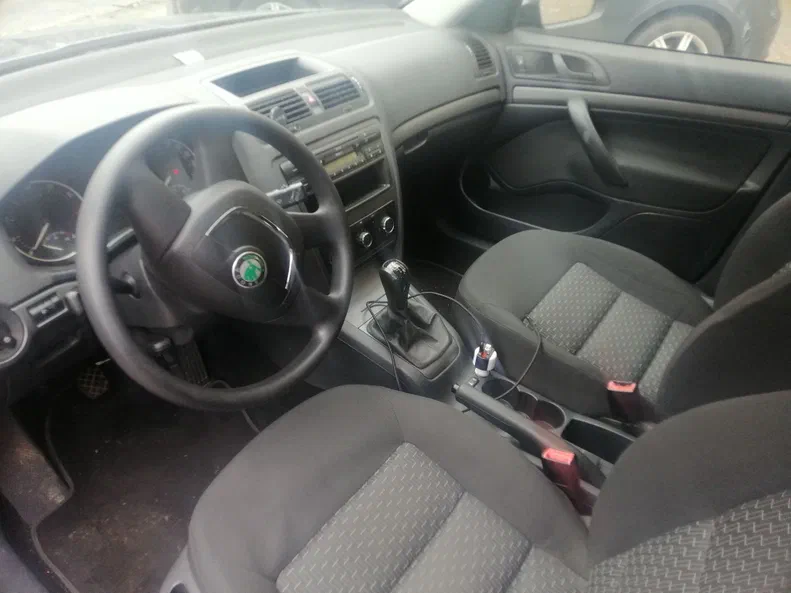 Skoda Octavia 2009 - 6