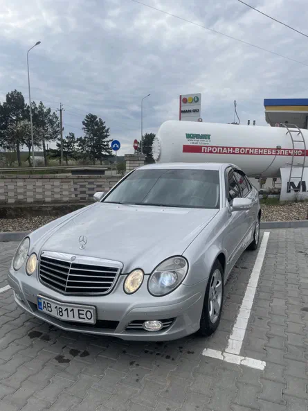Mercedes-Benz E-Класс 2006 - 17
