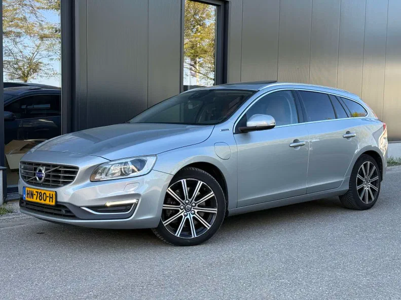Volvo V60 2015