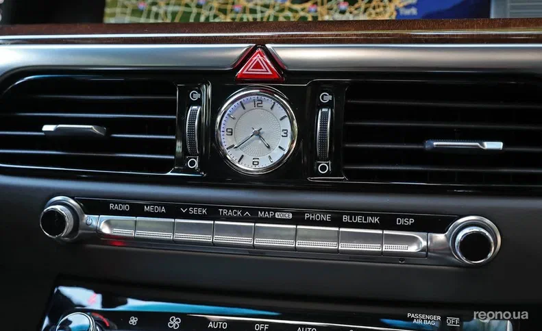 Hyundai Genesis 2017 - 21