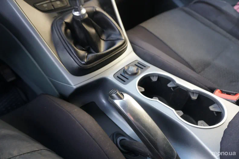 Ford Granada 2011 - 17