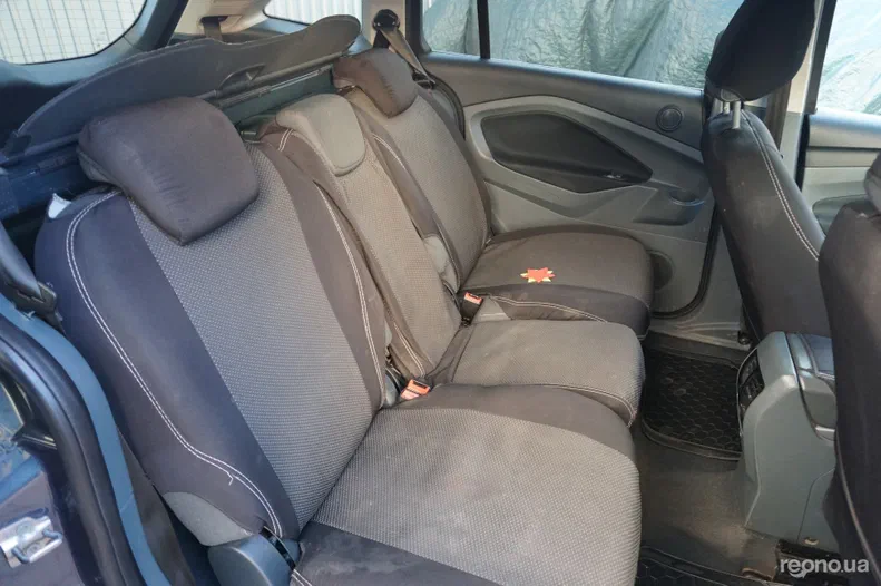 Ford Granada 2011 - 21