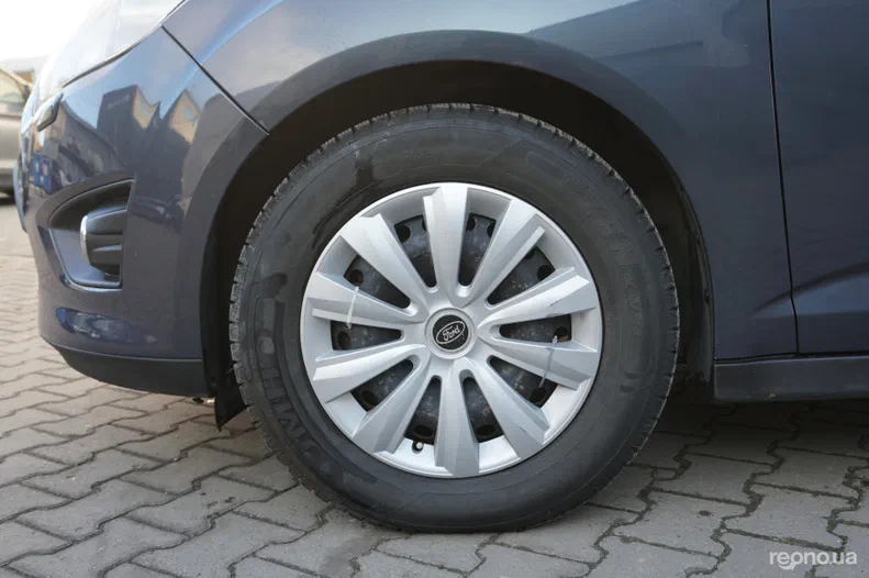 Ford Granada 2011 - 7