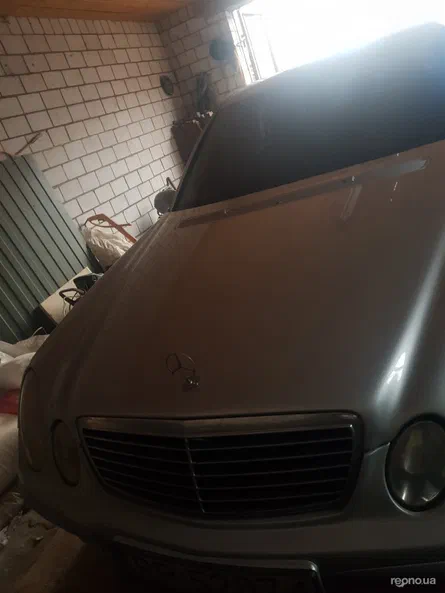 Mercedes-Benz E-Класс 2003