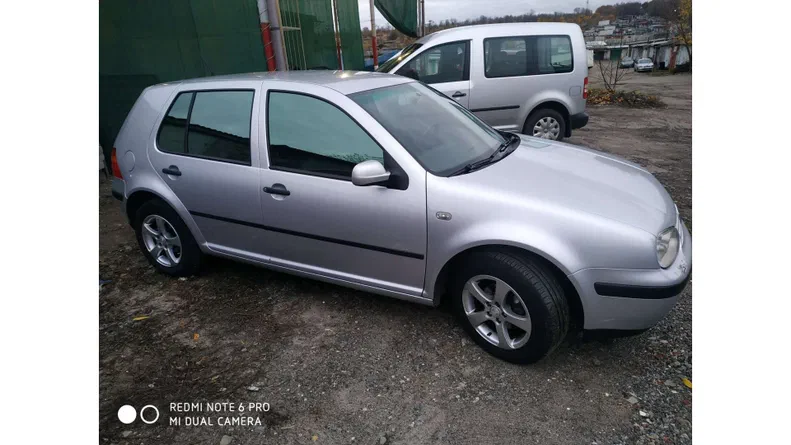 Volkswagen Golf 2004 - 12