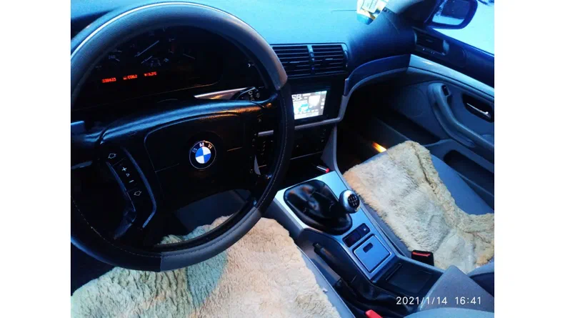 BMW 5 серія 2000 - 12