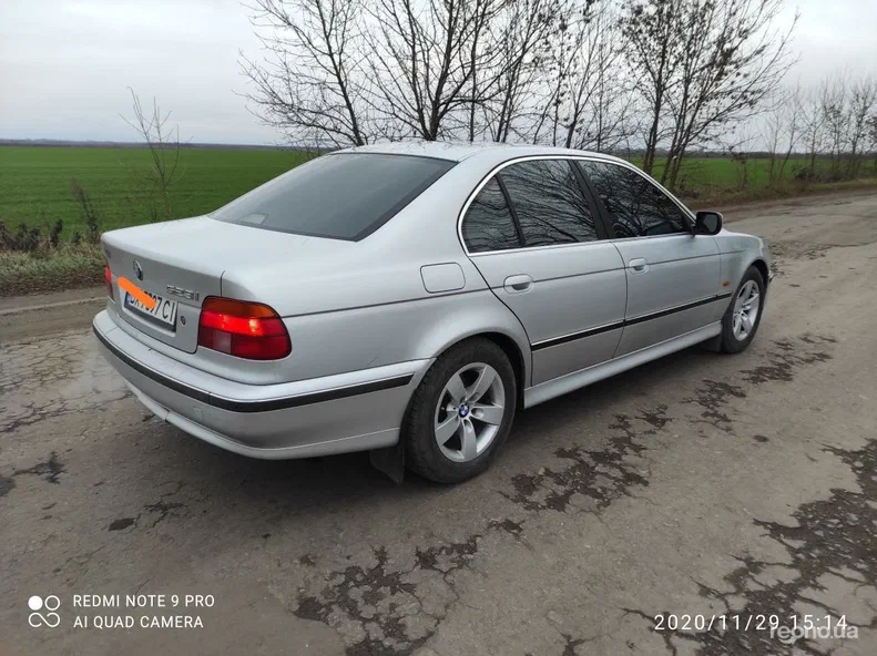 BMW 5 серія 2000 - 10