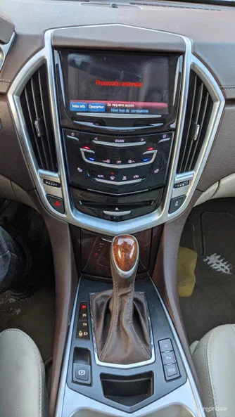 Cadillac SRX 2014 - 19