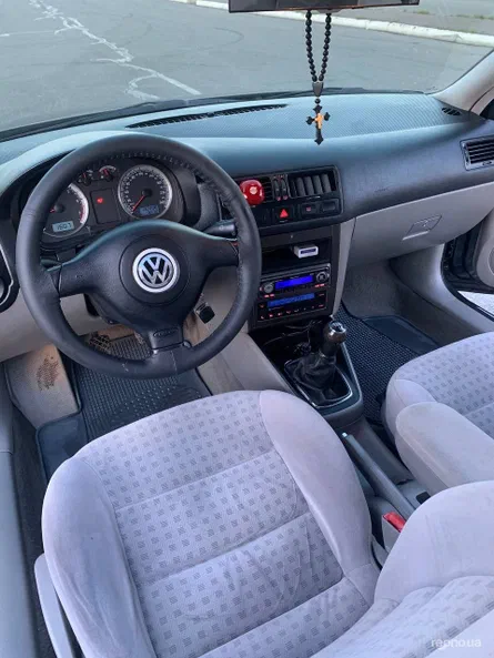 Volkswagen Bora 2001