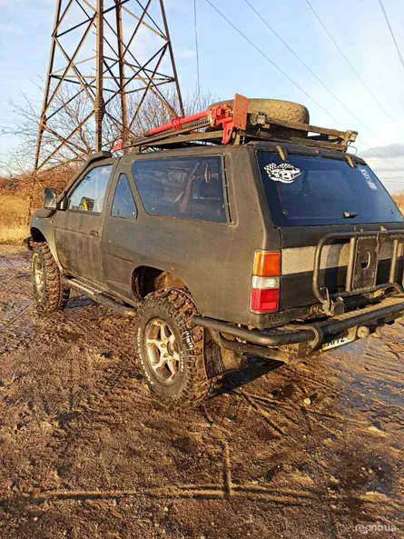 Nissan Terrano 1988