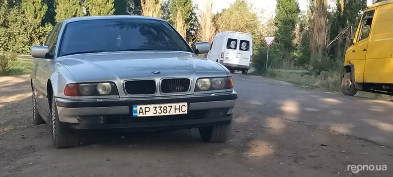 BMW 7 серии 1998