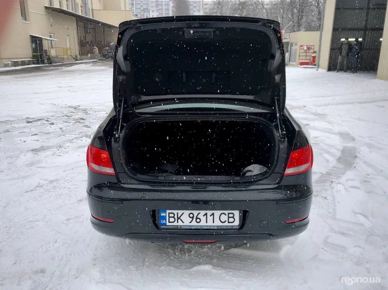 Peugeot 308 2012 - 10