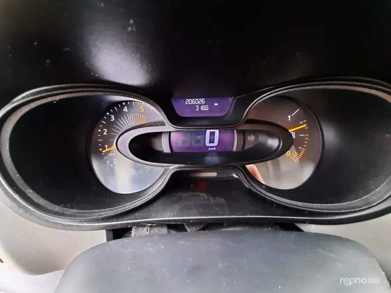 Renault Trafic 2015 - 5