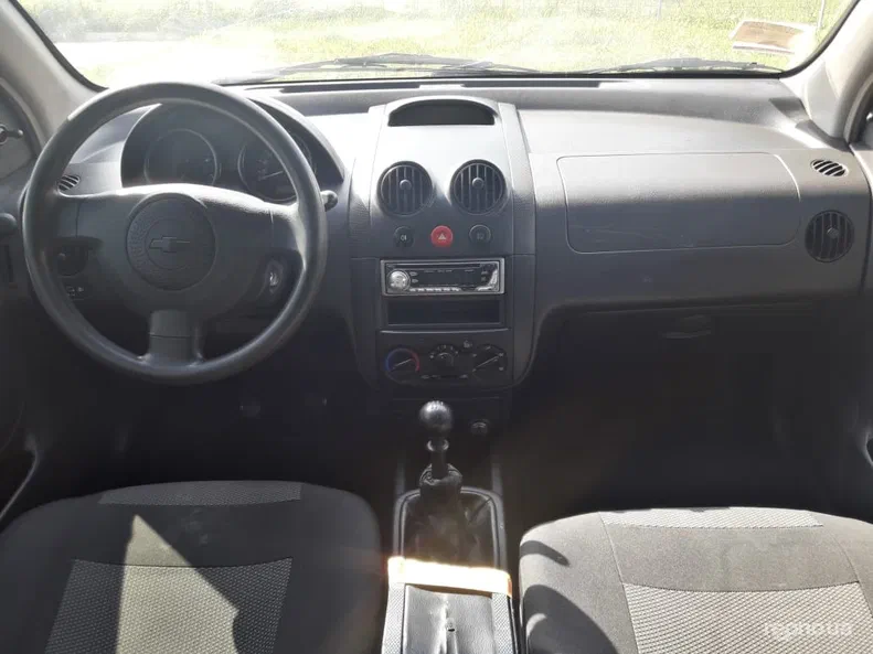 Chevrolet Aveo 2005 - 6