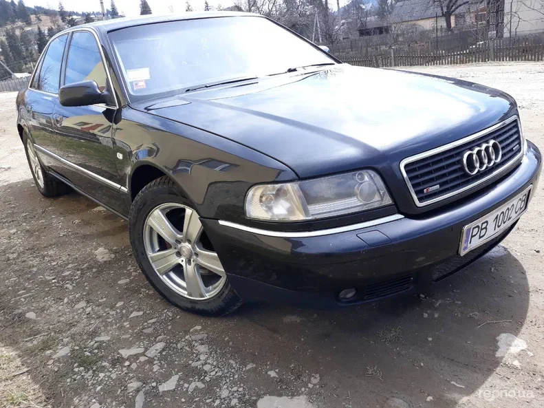 Audi A8 2001
