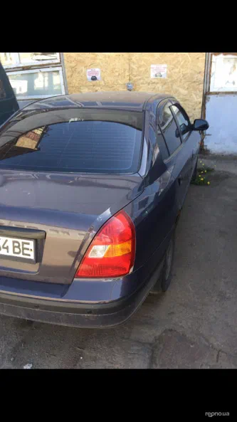 Hyundai Elantra 2002 - 5