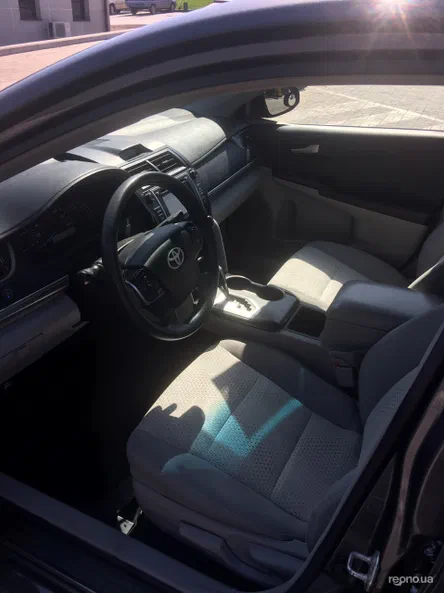 Toyota Camry 2014 - 11