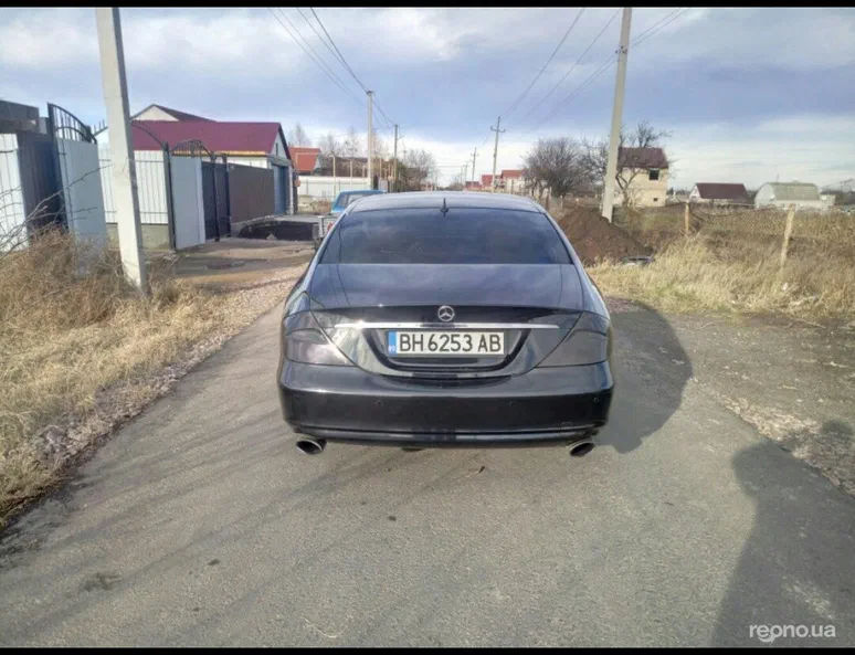 Mercedes-Benz CLS 2005