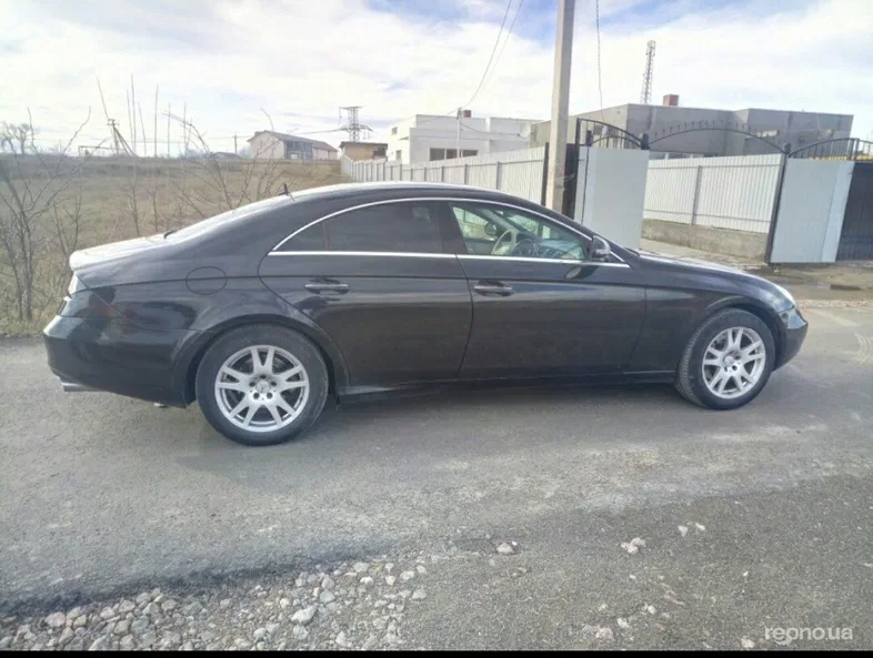 Mercedes-Benz CLS 2005