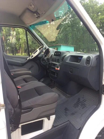 Mercedes-Benz Sprinter 311 2003 - 6