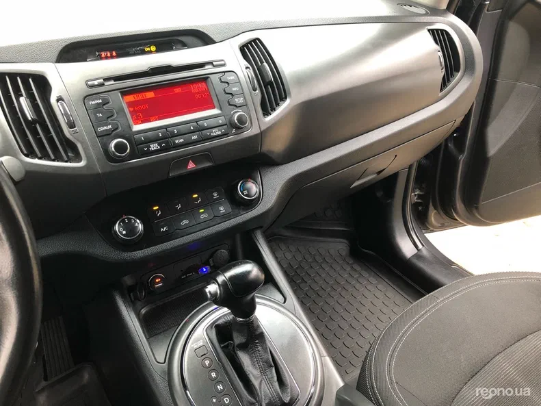 Kia Sportage 2012 - 30