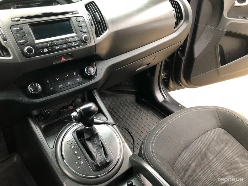 Kia Sportage 2012 - 29
