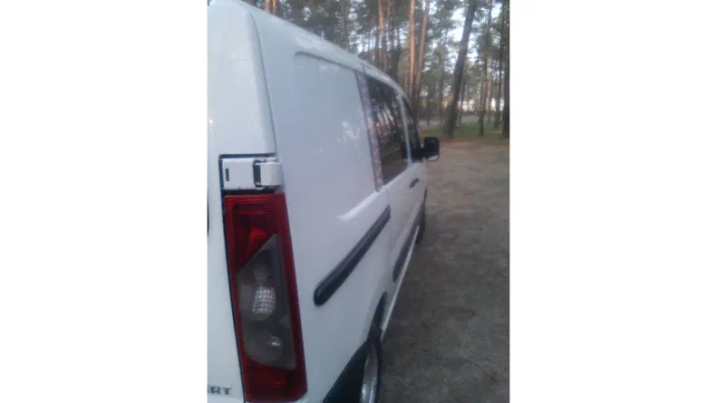 Peugeot Expert 2008 - 6