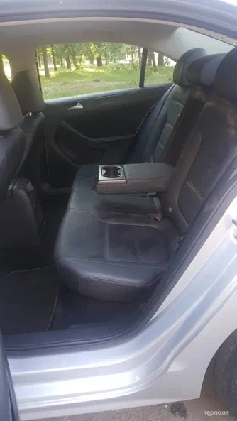 Volkswagen Jetta 2012 - 10