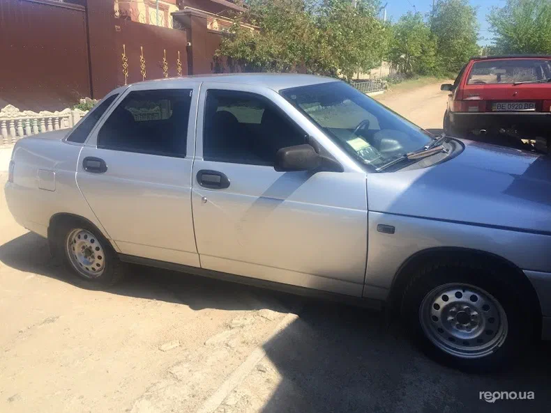 Lada (ВАЗ) 2110 2005