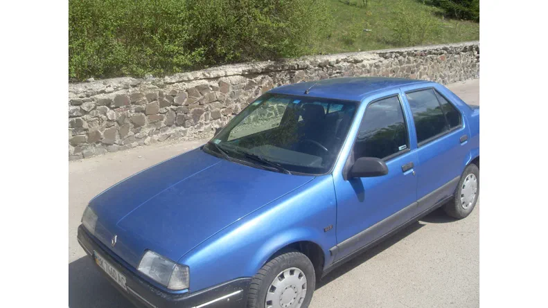 Renault 19 1992 - 6