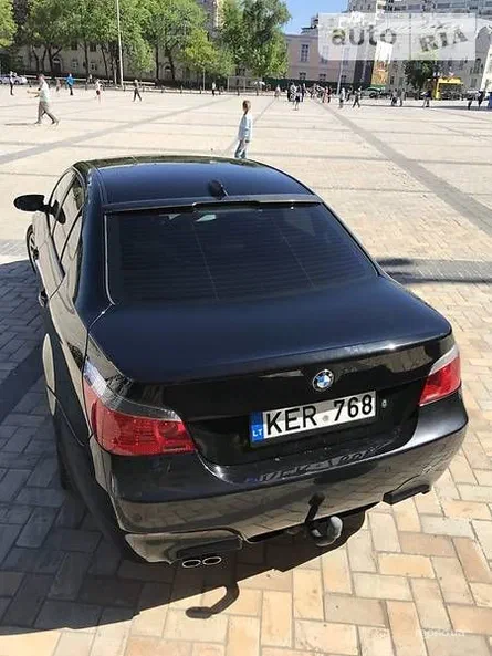 BMW 5 серія 2004 - 16