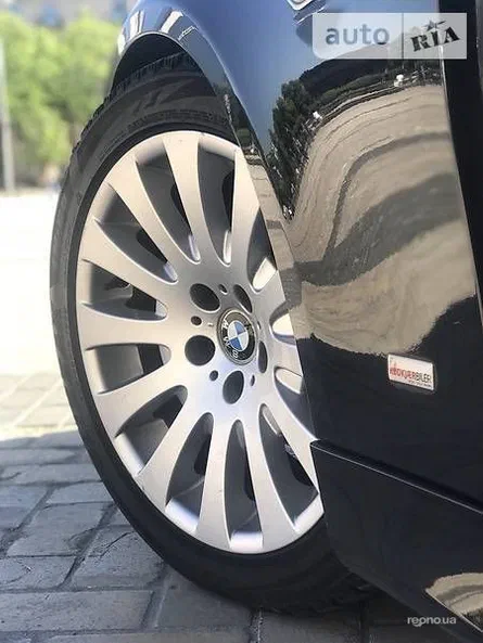 BMW 5 серія 2004 - 10