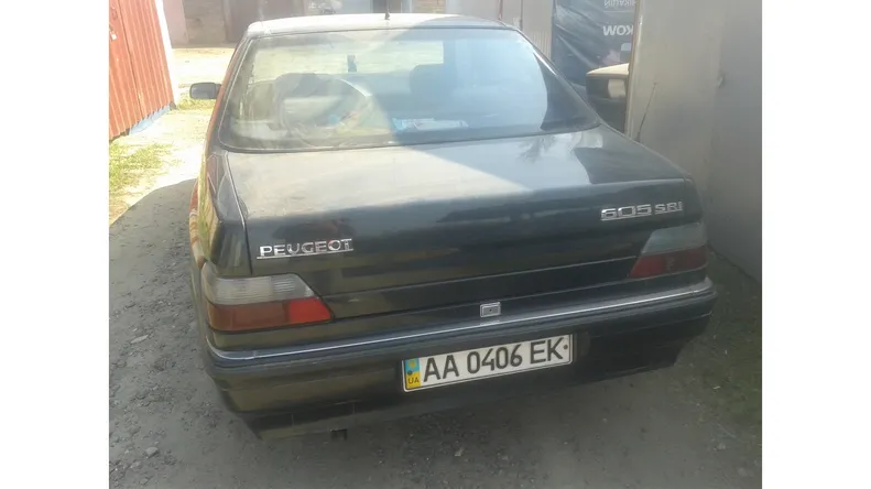 Peugeot 605 1992