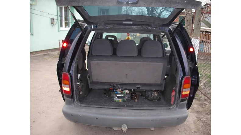 Dodge Caravan 1998