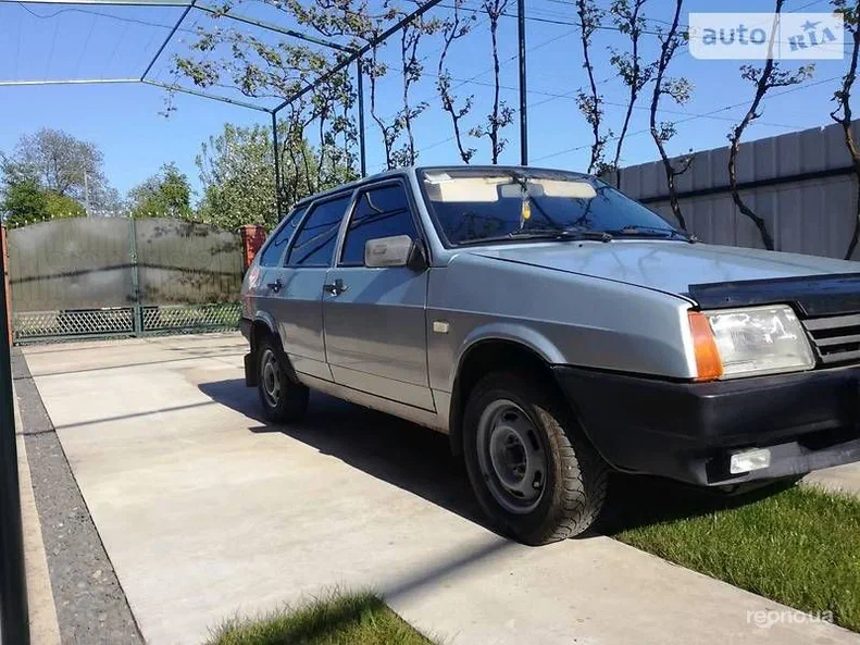 Lada (ВАЗ) 2109 2005