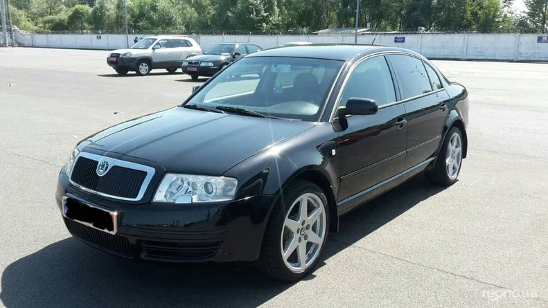 Skoda Superb 2005