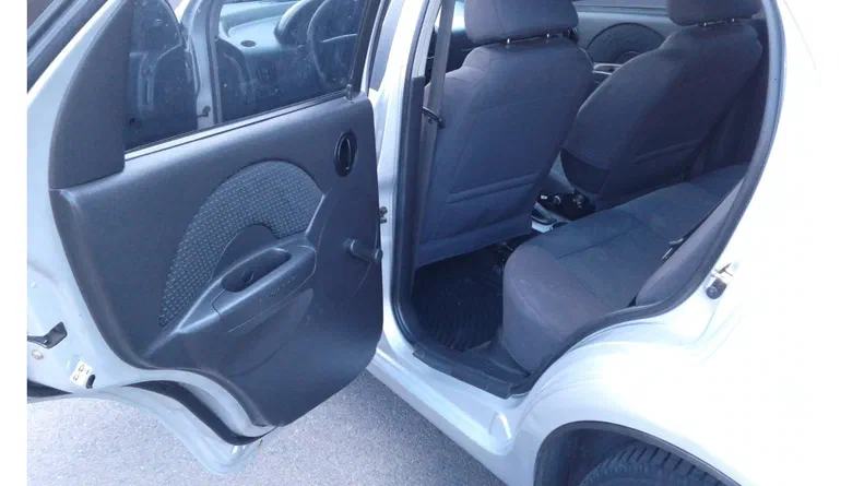 Chevrolet Aveo 2006 - 9