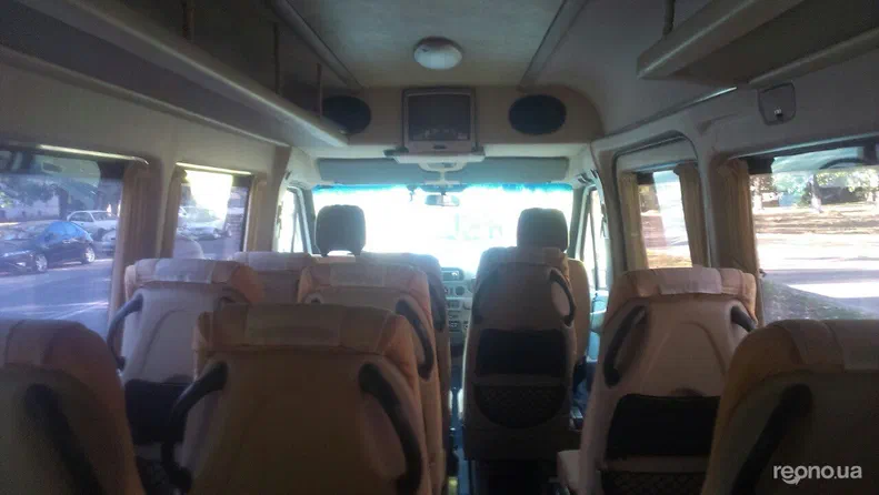 Mercedes-Benz 313D 2002