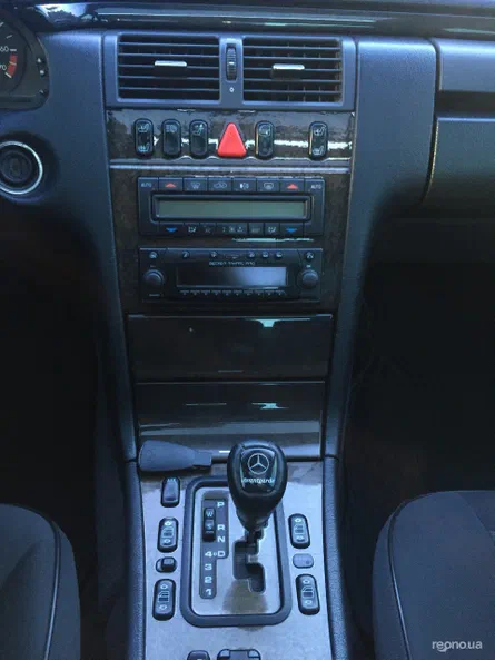 Mercedes-Benz E-Класс 1999
