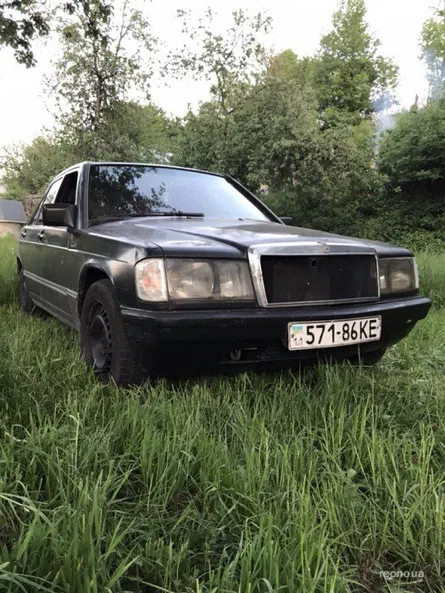 Mercedes-Benz C-Класс 1986