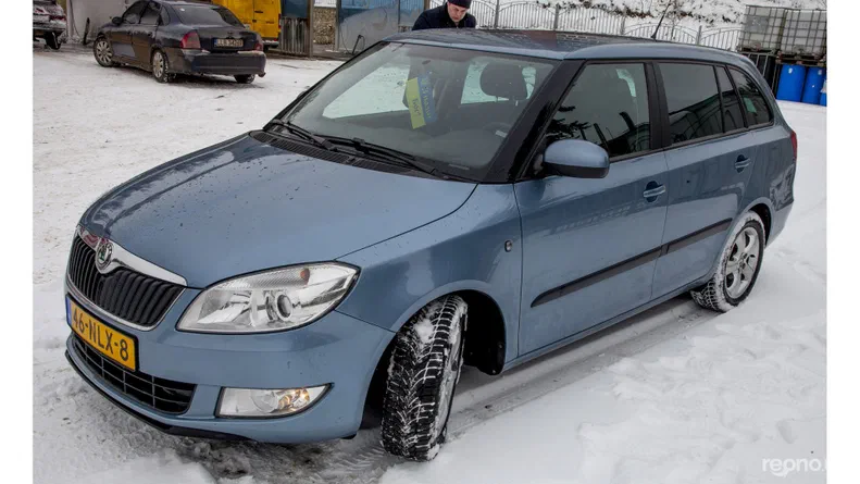 Skoda Fabia 2010 - 6