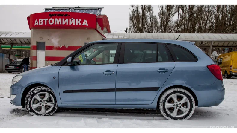 Skoda Fabia 2010 - 5