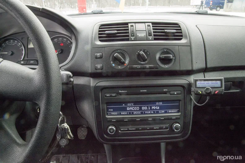 Skoda Fabia 2010 - 18