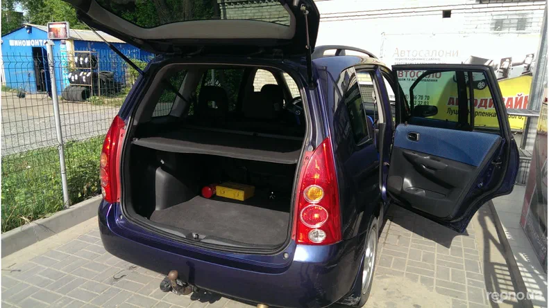 Mazda Premacy 2004 - 9