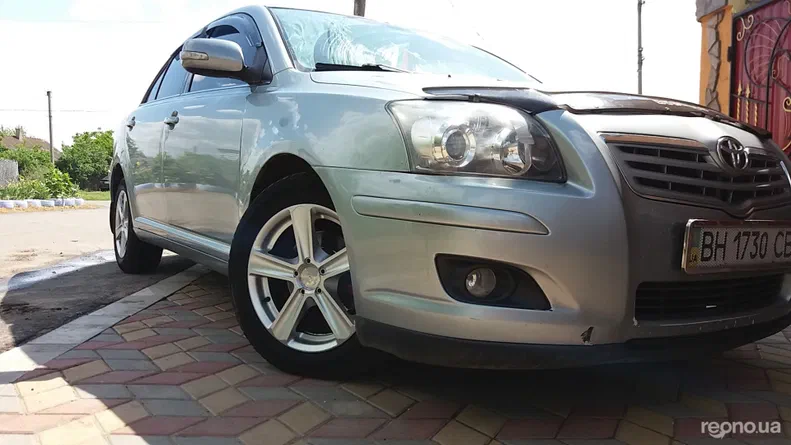 Toyota Avensis 2008