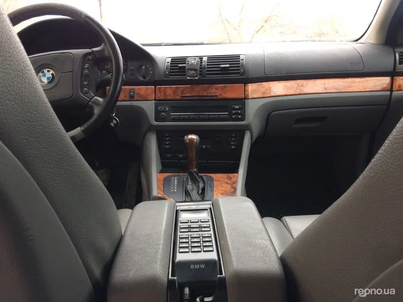 BMW 5 серія 1997 - 8