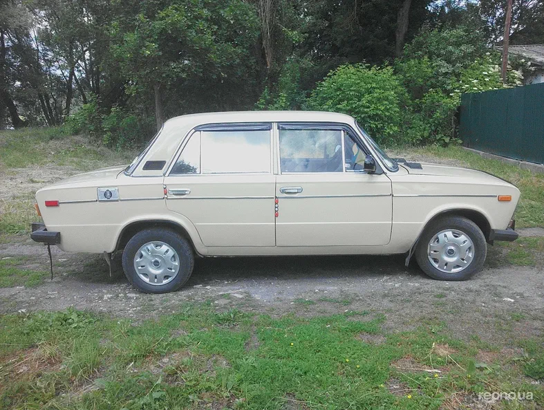 Lada (ВАЗ) 2106 1982