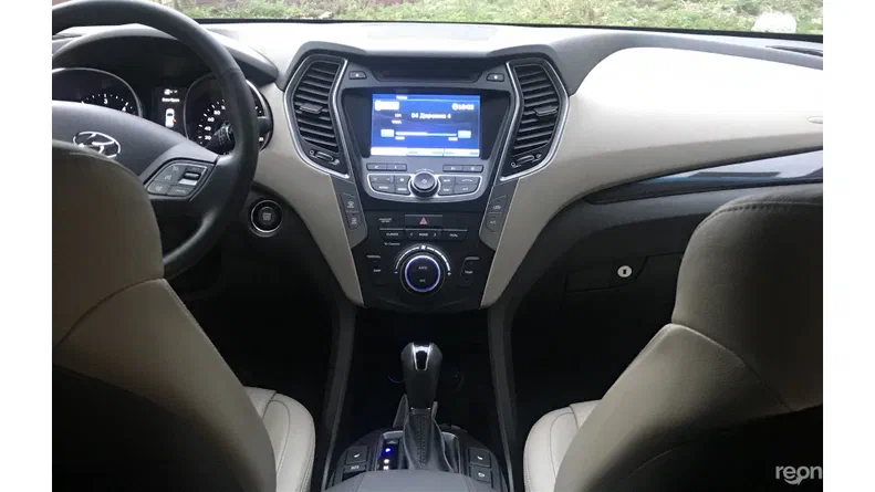 Hyundai Santa Fe 2013