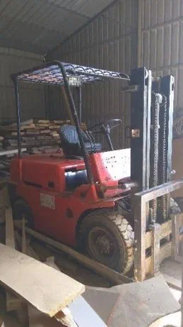 Mitsubishi FD25-F18A 2004