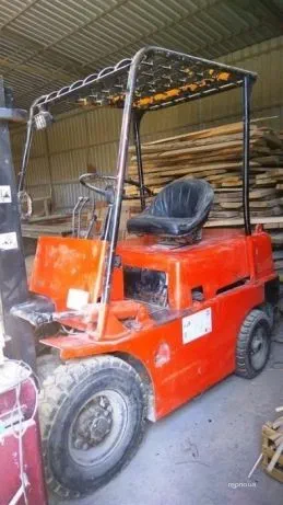 Mitsubishi FD25-F18A 2004